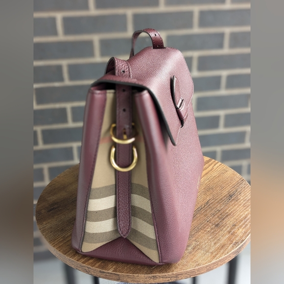 Burberry Camberley Tote - Picture 10 of 17